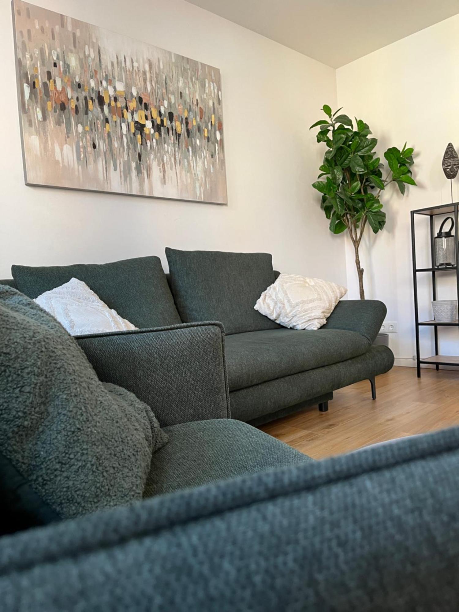 Traumhafte Business & Relax Wohnung Direkt Im Stadtkern Oettingens By Elation Homes Oettingen in Bayern Exteriér fotografie